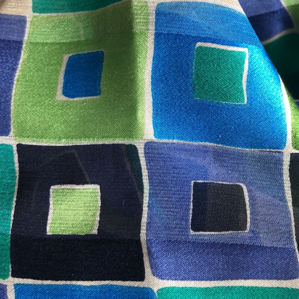 Echo Geometric Pattern 100% Silk Oblong Scarf - image 5